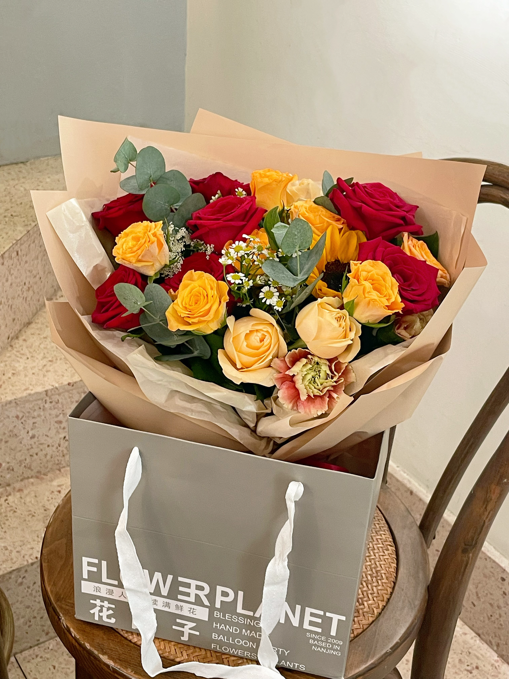 Mixed Color Roses Bouquet（L Size）